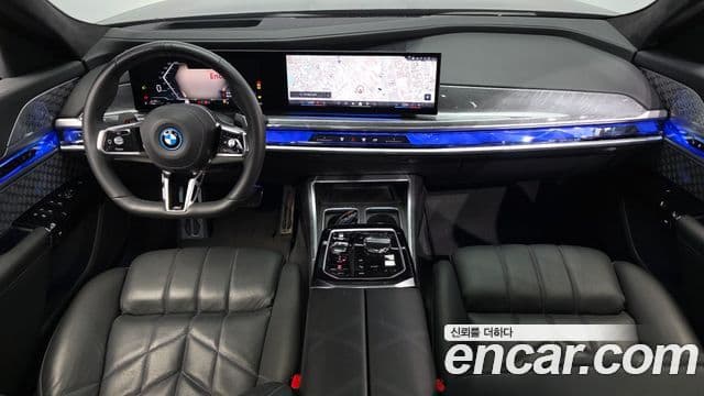 BMW 7 Series 2023 — фото 7 из 20