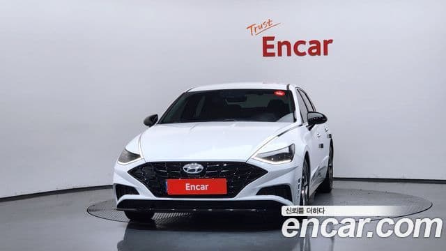 Hyundai Sonata 2021 — Фото 3/20