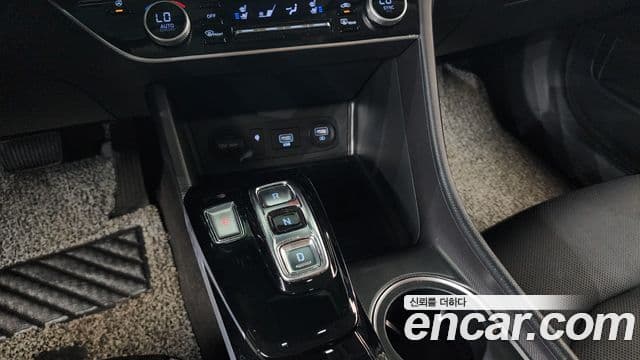 Hyundai Sonata 2021 — Фото 9/20