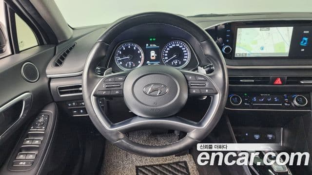 Hyundai Sonata 2021 — Фото 13/20