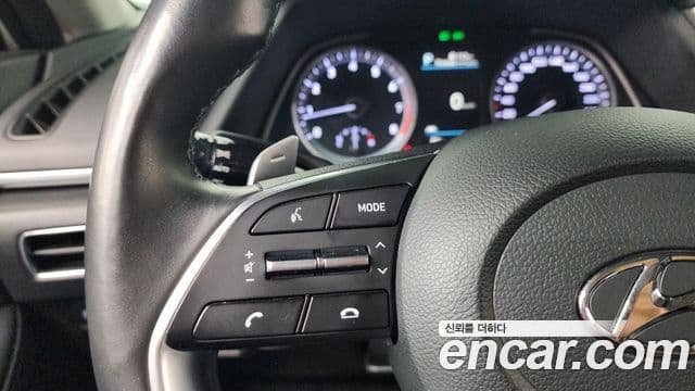 Hyundai Sonata 2021 — Фото 17/20