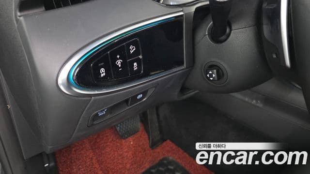 Genesis GV70 2022 — Photo 35/35