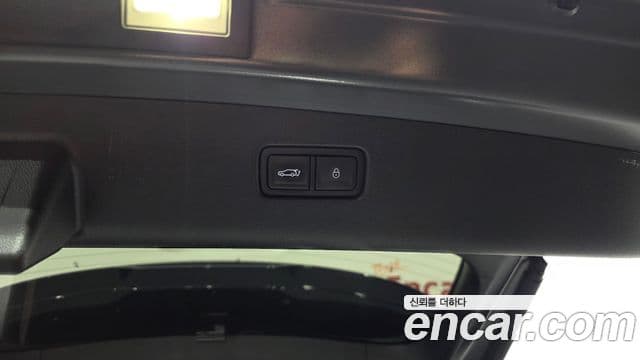 Genesis GV70 2022 — Photo 22/35