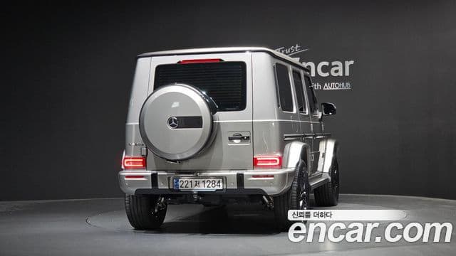 Mercedes-Benz G-Class 2025 — Photo 31/31