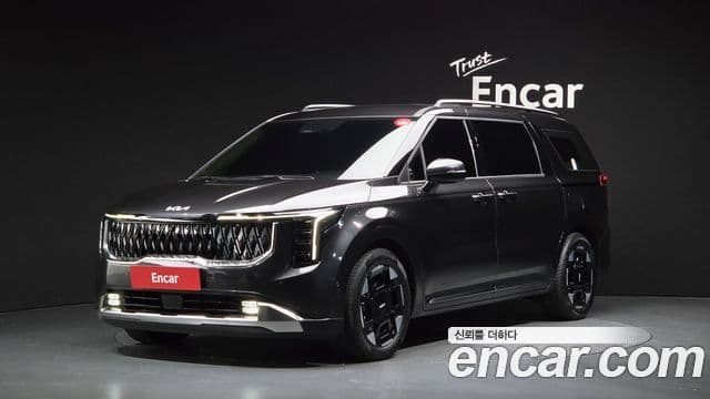 Kia Carnival 2024 — Фото 1/20