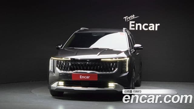 Kia Carnival 2024 — Фото 3/20