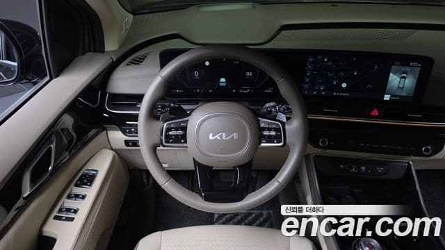 Kia Carnival 2024 — Фото 12/20