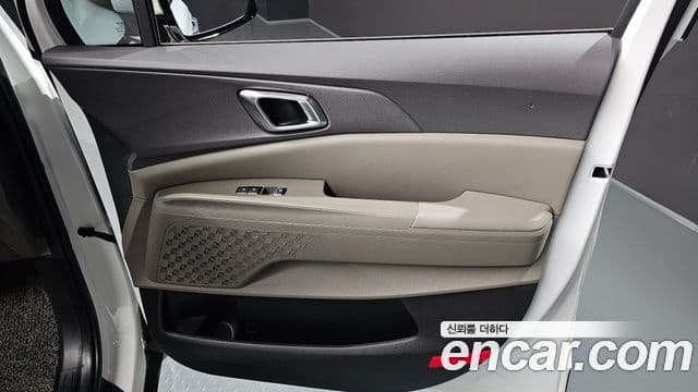 Kia Carnival 2023 — Şəkil 3/40