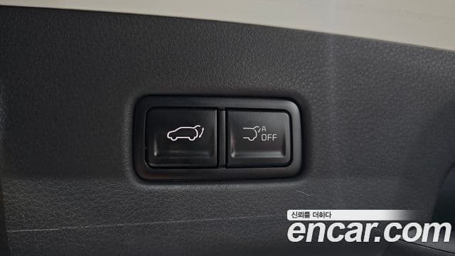 Kia Carnival 2023 — Şəkil 10/40
