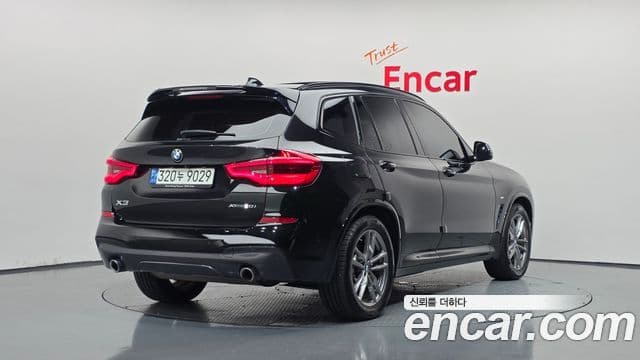 BMW X3 2021 — Photo 12/33