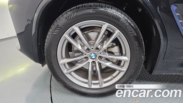 BMW X3 2021 — Photo 4/33