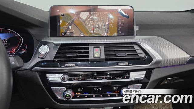 BMW X3 2021 — Photo 11/33