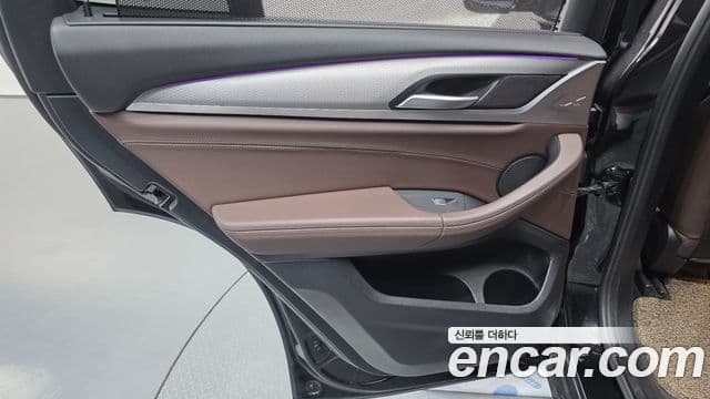 BMW X3 2021 — Photo 30/33