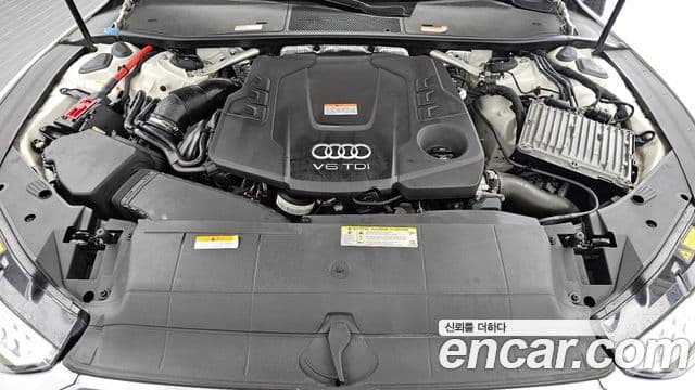 Audi A7 2020 — ფოტო 19/20