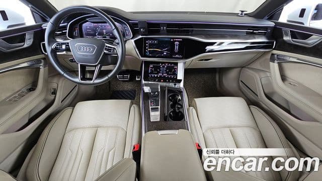 Audi A7 2020 — ფოტო 2/20