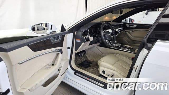 Audi A7 2020 — ფოტო 12/20