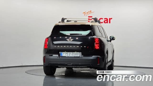 Mini Cooper S Countryman 2026 — ფოტო 22/35