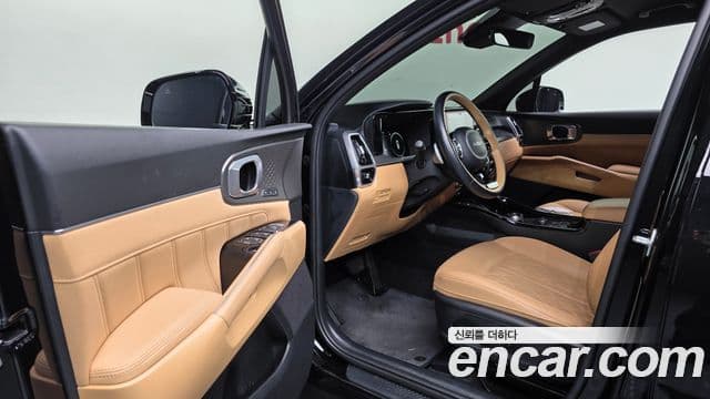 Kia Sorento 2022 — ფოტო 30/33