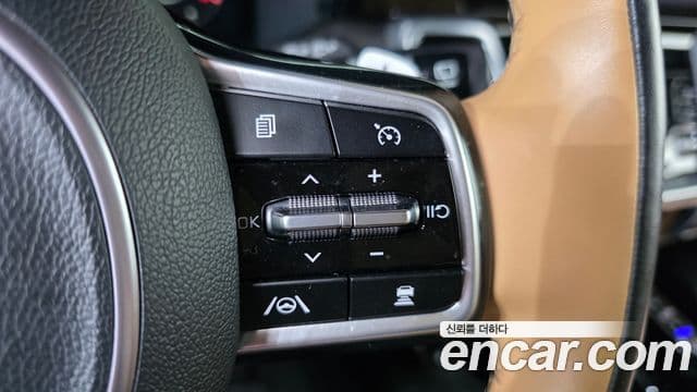 Kia Sorento 2022 — ფოტო 15/33