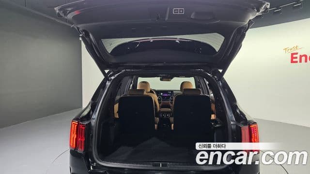Kia Sorento 2022 — ფოტო 24/33