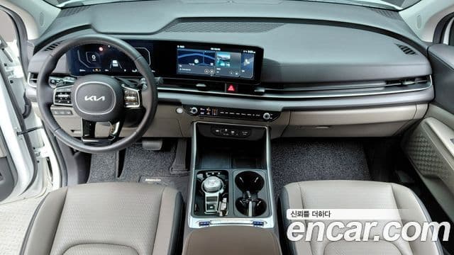 Kia Carnival 2024 — Фото 7/20