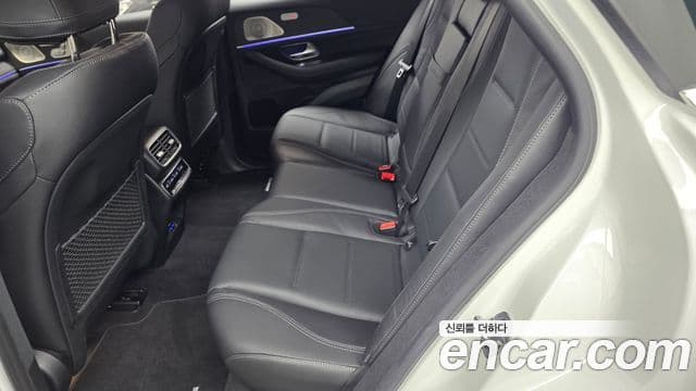 Mercedes-Benz GLE-Class 2023 — Photo 7/32