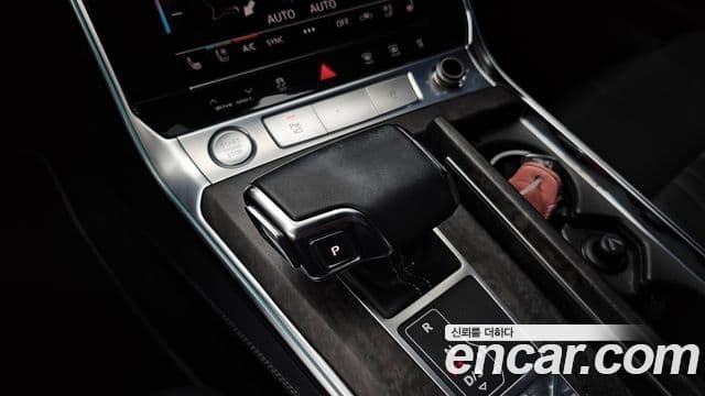 Audi A6 2020 — Photo 6/32