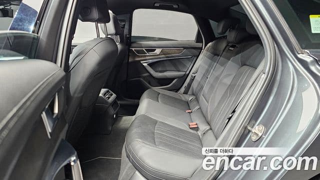 Audi A6 2020 — Photo 14/32