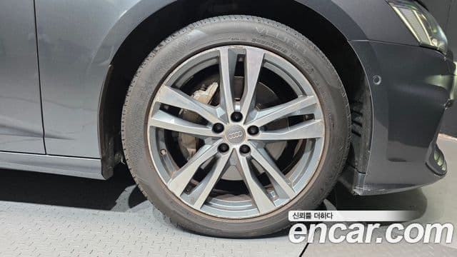 Audi A6 2020 — Photo 29/32