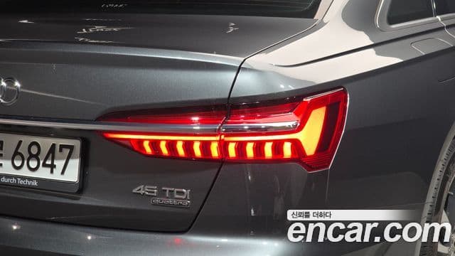 Audi A6 2020 — Photo 16/32
