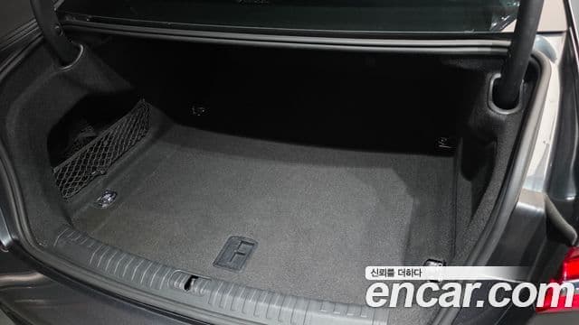 Audi A6 2020 — Photo 12/32