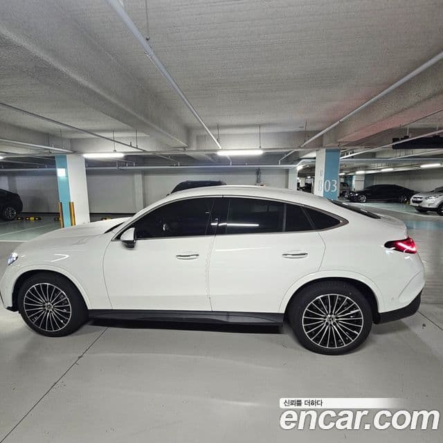 Mercedes-Benz GLC-Class 2026 — Photo 7/14