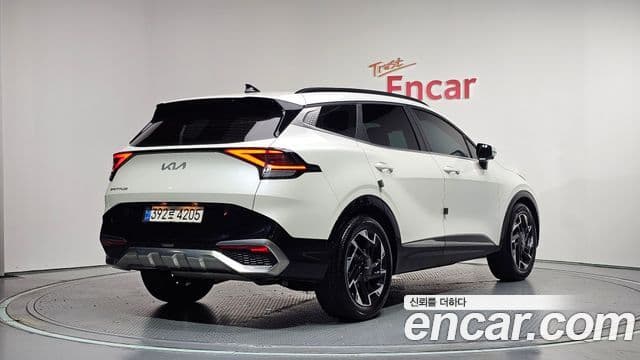 Kia Sportage 2022 — Photo 4/20