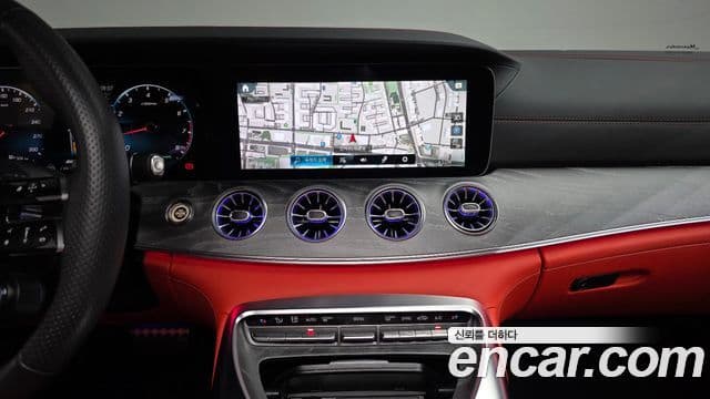 Mercedes-Benz AMG GT 2023 — Photo 3/36