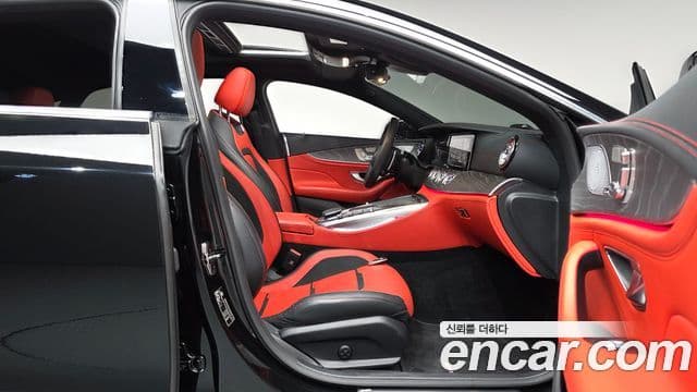 Mercedes-Benz AMG GT 2023 — Photo 28/36