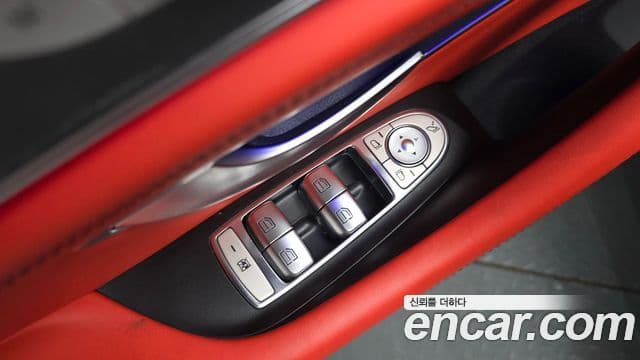 Mercedes-Benz AMG GT 2023 — Photo 4/36