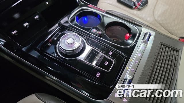 Kia Carnival 2022 — Фото 9/20