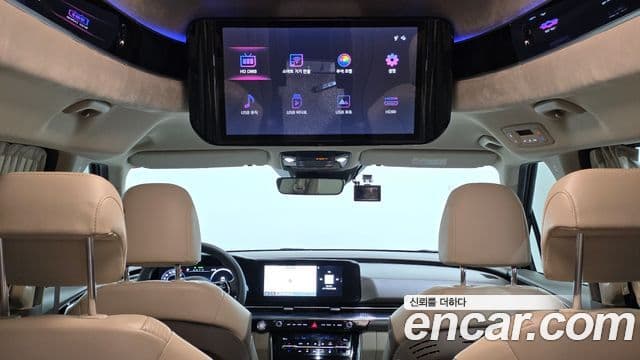 Kia Carnival 2022 — Şəkil 14/35