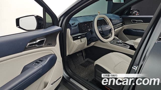 Kia Sportage 2025 — Photo 2/20