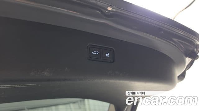 Genesis GV80 2020 — ფოტო 18/33