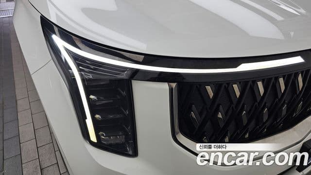 Kia Carnival 2024 — Şəkil 21/32