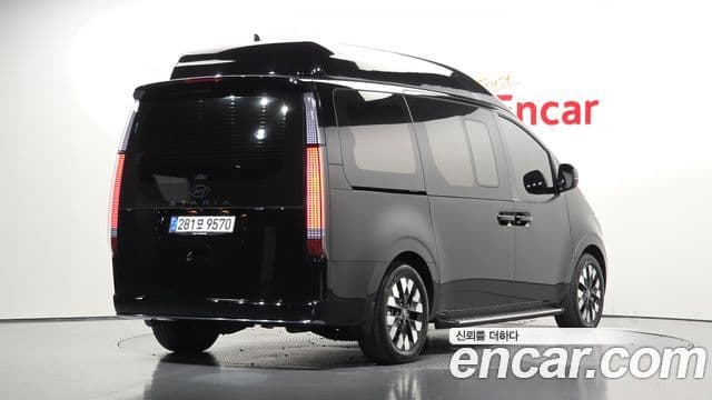 Hyundai Staria 2025 — ფოტო 18/20