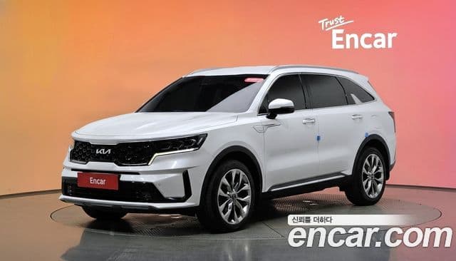 Kia Sorento 2022 — Фото 1/20