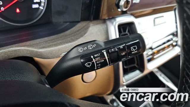 Kia Sorento 2022 — ფოტო 4/34