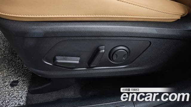 Kia Sorento 2022 — ფოტო 29/34