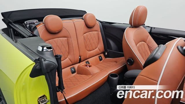 Mini Cooper S Convertible 2021 — Фото 11/20