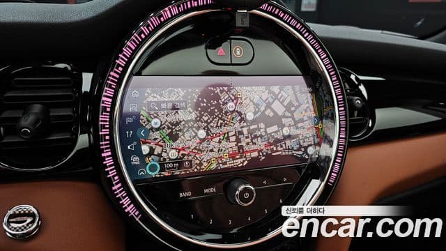 Mini Cooper S Convertible 2021 — Фото 15/20