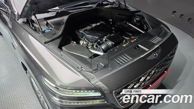 Genesis GV80 2023 — Photo 18/32