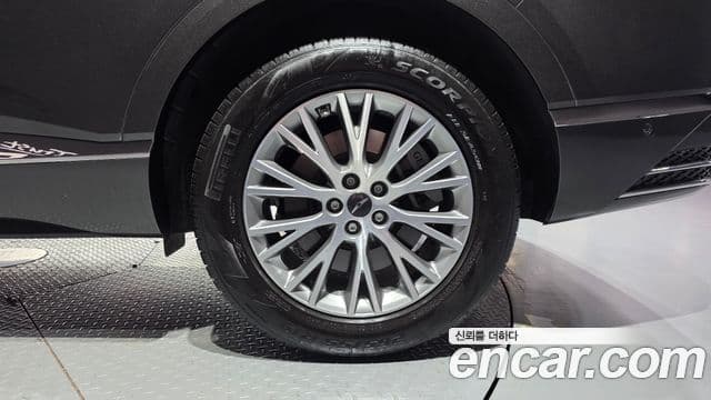 Genesis GV80 2023 — Photo 13/32