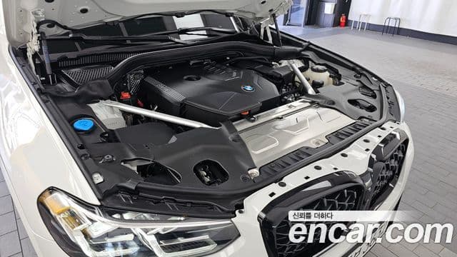 BMW X4 2025 — Photo 15/35